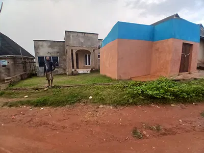 4 Bedroom House — Odejide, Off Ibadan Lagos Expressway, Ibadan, Oyo
