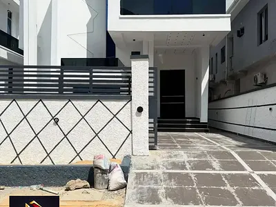 5 Bedroom Detached Duplex with Swimming Pool — Ikota, Lekki, Lagos
