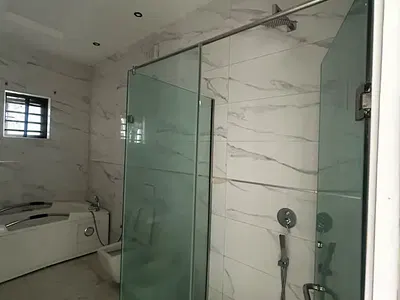Luxury 5 Bedroom House with BQ — Lekki Phase 1, Lekki, Lagos