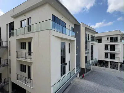 Furnished 2 Bedroom Penthouse with Waterfront View — Lekki Phase 1, Lekki, Lagos