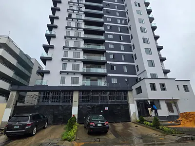 Luxury 2 Bedroom Apartment with Elevator + Swimming Pool — Victoria Island (VI), Lagos