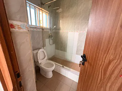 Luxurious Bedroom Flat with Swimming Pool, Ac, Gym & Elevator — Wuse 2, Abuja