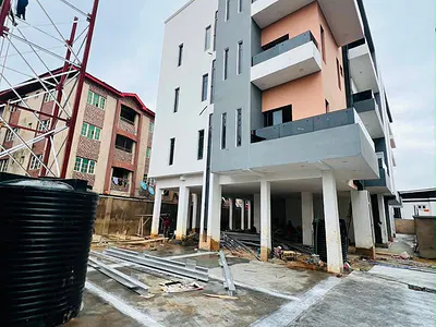 Luxurious 4 Bedroom Terrace Duplex with BQ in Serene Environment — Maryland, Lagos
