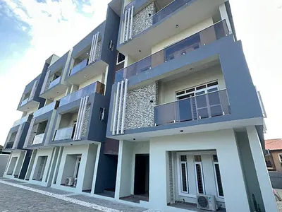 Luxurious 2 Bedroom Maisonette — Lekki, Lagos