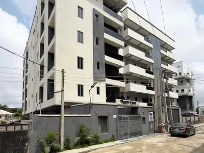 2 Bedroom Apartment with BQ, Gym & Pool — Lekki, Lagos
