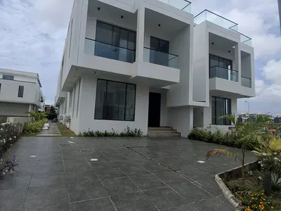 5 Bedroom Semi-Detached House with Cinema — Lekki, Lagos