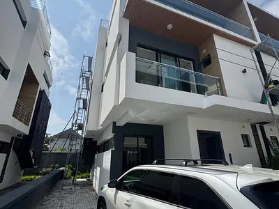 4 Bedroom Semi-Detached House with BQ — Ikoyi, Lagos