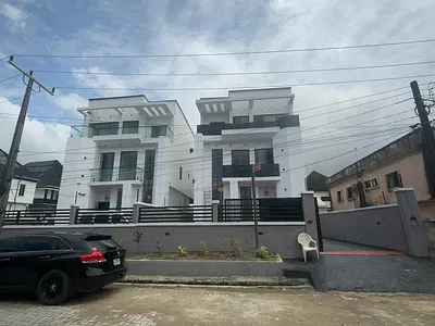 5 Bedroom Detached Duplex — Lekki, Lagos
