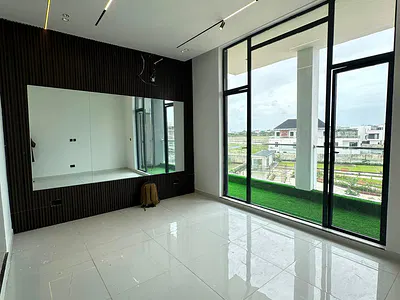 Aesthetically Pleasing 6 Bedroom Duplex with a BQ, Pool, Cinema, Gym — Lekki, Lagos