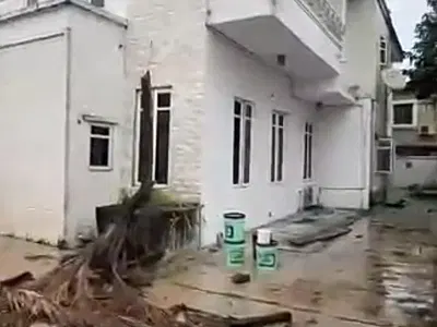 Spacious 4 Bedrooms Semi-Detached Duplex + Gate House — Gbagada Central, Gbagada, Lagos