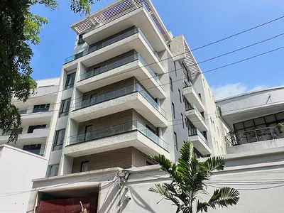 4-Bedroom Maisonette Penthouse with BQ — Ikoyi, Lagos