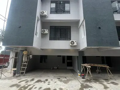 4 Bedroom Terraced Duplex with Pool — Victoria Island (VI), Lagos