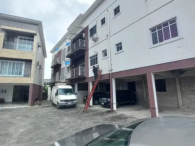 Thoughtfully Finished 3 Bedroom Apartment — Port Harcourt, Rivers