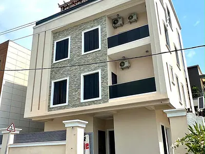 6-Bedroom Detached House with 2 BQS — Lekki, Lagos