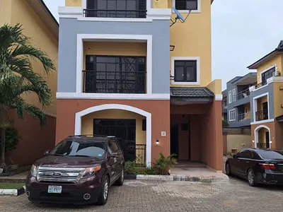 4 Bedroom Detached House with B.Q — Ikeja, Lagos