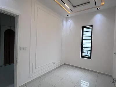 Contemporary 5 Bedroom Detached Duplex — Lekki, Lagos
