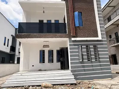 4 Bedrooms Modern Duplex — Engr Lere Adigun GRA, Ibadan, Oyo