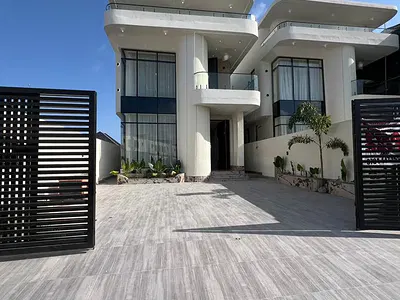 Exclusively Built 5 Bedroom Detached Duplex with Pool and BQ — Lekki, Lagos