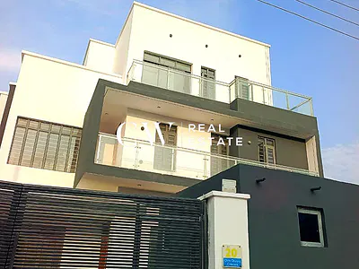 4 Bedroom Detached House — Lekki, Lagos