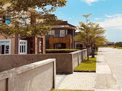 Luxury Serviced Plot of Land with Governor's Consent — Shalom Park Estate, Greenwood Park Estate, Abijo, Lekki, Lagos
