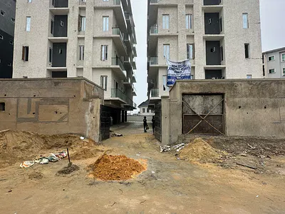 *phenomenal 2 Bedroom Apartment — Lekki, Lagos
