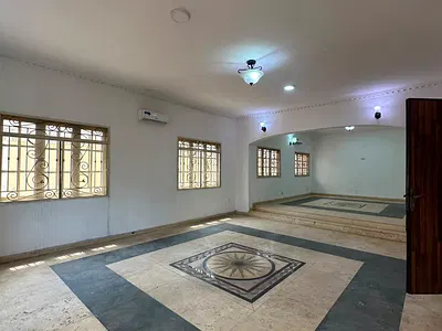 Spacious 7 Bedrooms Detached House Plus 2 Rooms Servant Quarters — Parkview, Ikoyi, Lagos