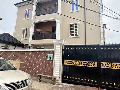 Studio Apartment with Balcony — Off Odunbanjo, Shomolu, Lagos