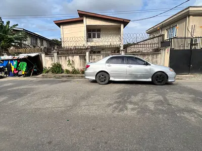 Spacious 5 Bedroom Detached House on Full Plot of Land — Adeniran Ogunsanya, Surulere, Lagos