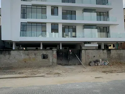 2 Bedroom Luxury Apartment — Nike Art Gallery Road, Off White Sand School, Lekki Phase 1, Lekki, Lagos