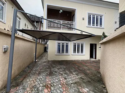 A Spacious 5 Bedroom Semi Detached Duplex — Lekki, Lagos