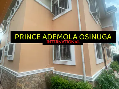 Self Serviced 5 Bedroom Fully Detached House with 2 Rooms BQ — Ikoyi, Lagos