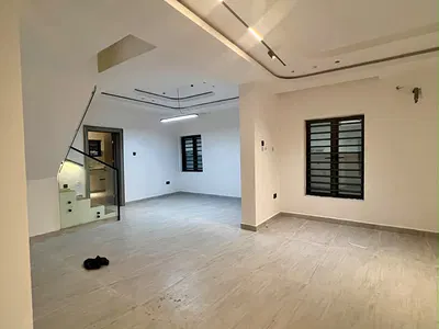 5 Bedroom Detached Duplex with Swimming Pool — Lekki, Lagos
