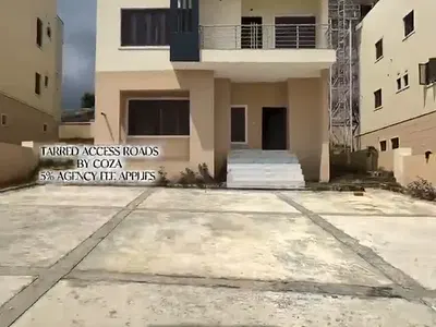 5 Bedrooms Fully Detached Duplex with BQ — Guzape District, Abuja