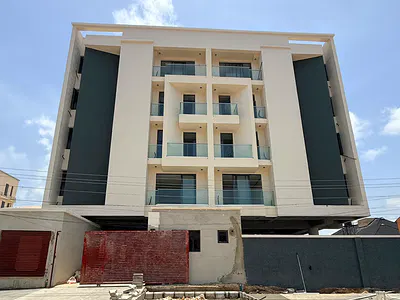 3 Bedrooms Flat with BQ — Lekki Phase 1, Lekki, Lagos