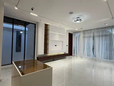 5 Bedroom Detached Duplex with Pool — Lekki, Lagos