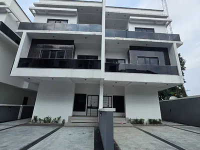 Luxury 5 Bedrooms Semi-Detached Duplex + BQ — Ikeja GRA, Ikeja, Lagos