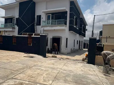 5 Bedroom Detached Duplex (Twin Block) — Ibadan, Oyo