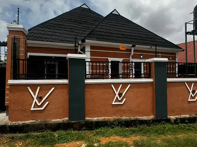 3 Bedroom Detached Bungalow — Ibadan, Oyo