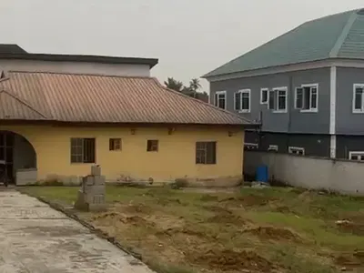 Residential Land with 3-Bedroom Flat — Central Area Phase 2, Abuja
