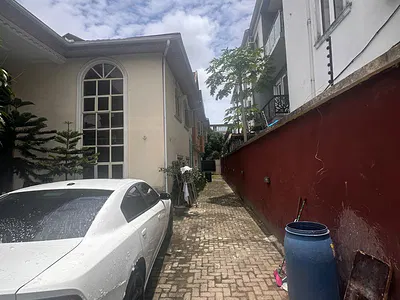 1 Bedroom Studio Apartment — Osapa, Lekki, Lagos