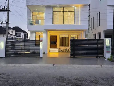 Fantastic 5 Bedroom Fully Detached Duplex with BQ — Lekki, Lagos