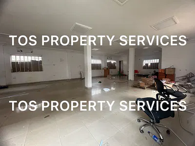 Fully Serviced Open Plan Groundfloor Space — By Herbert Macaulay Way, Sabo-Alagomeji, Alagomeji, Yaba, Lagos