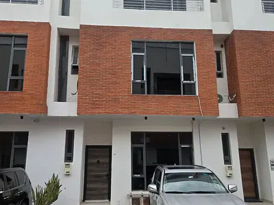 4 Bedroom House with BQ — Lekki, Lagos