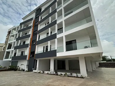 Luxury Newly Built 4 Bedroom Maisonette with 2 Room BQ — Ikoyi, Lagos
