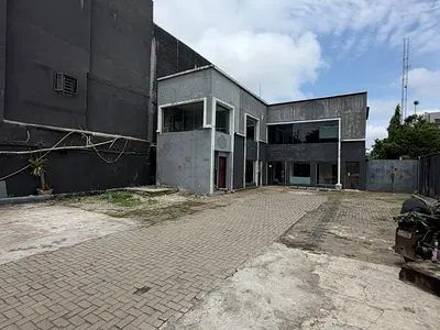5 Bedroom Detached House with Boys Quarter — Victoria Island (VI), Lagos