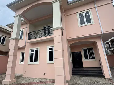 5 Bedroom Detached House with BQ — Lekki, Lagos