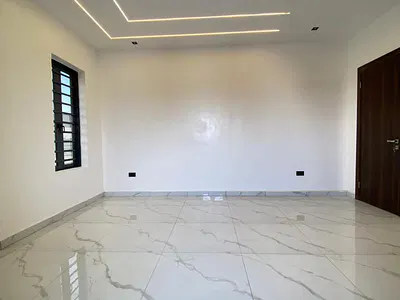 Stunning 3 Bedroom Apartment with an Elevator and a Gym — Lekki, Lagos