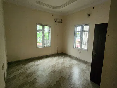 A Specious 1 Bedroom Shared — Lekki, Lagos