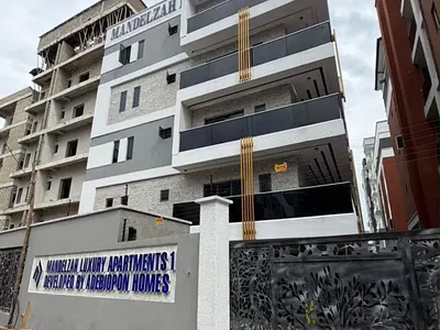 3 Bedroom Flat, Fully Serviced — Lekki, Lagos