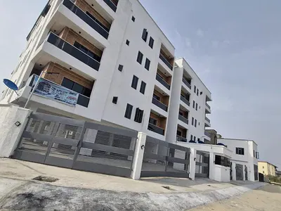 Beautiful 3 Bedroom Apartment with Pool & Gym — Lekki, Lagos